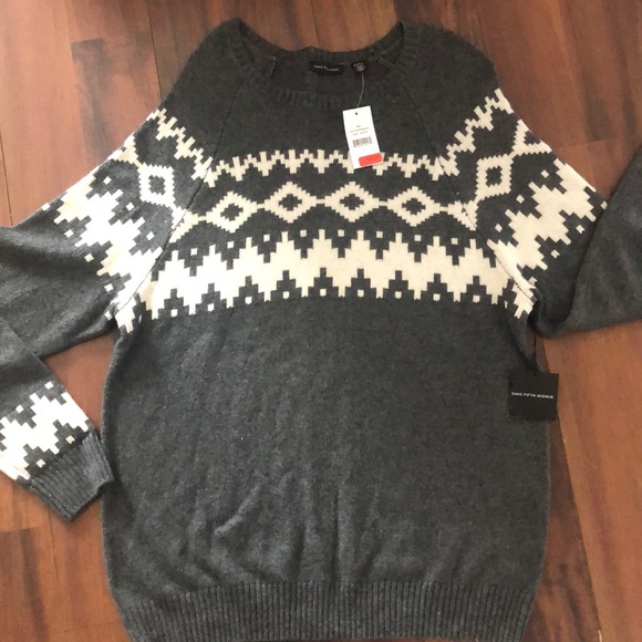 Saks Fifth Avenue NWT lightweight sweater - Picture 2 of 8